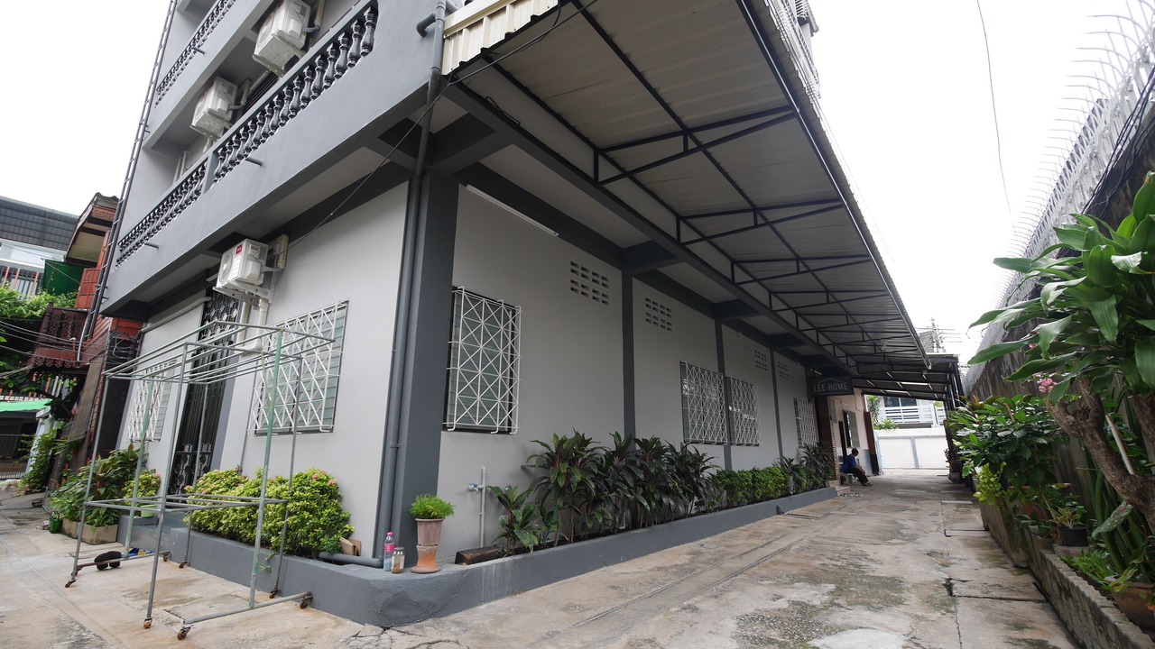 Photo of Outdoor in Thung Maha Mek