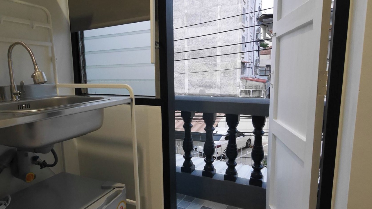 Photo of Patio Balcony in Thung Maha Mek