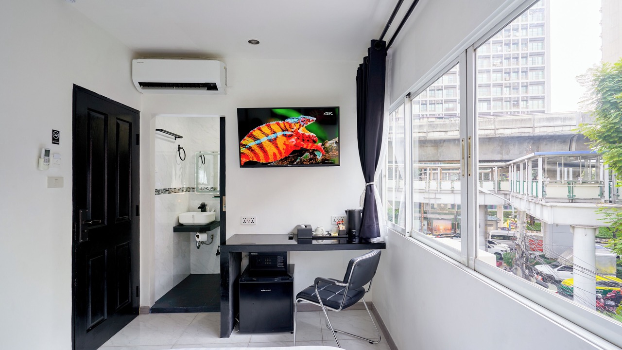 Photo of Bedroom in Wattana