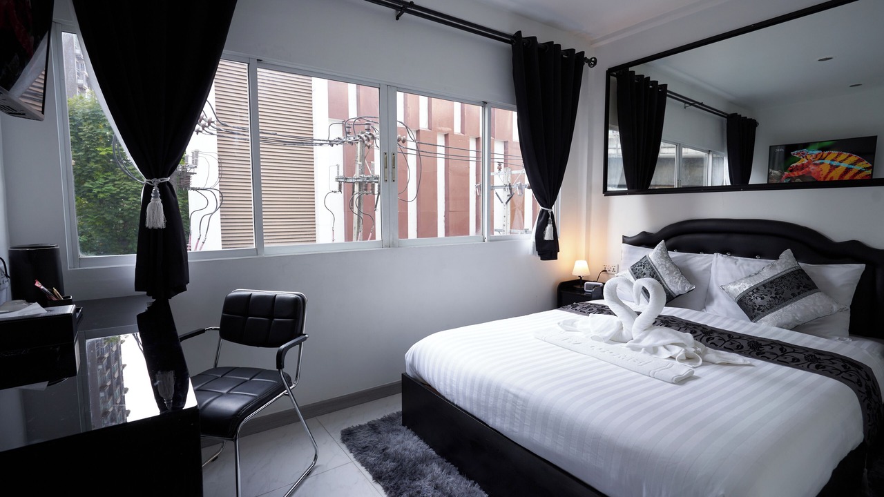 Photo of Bedroom in Wattana