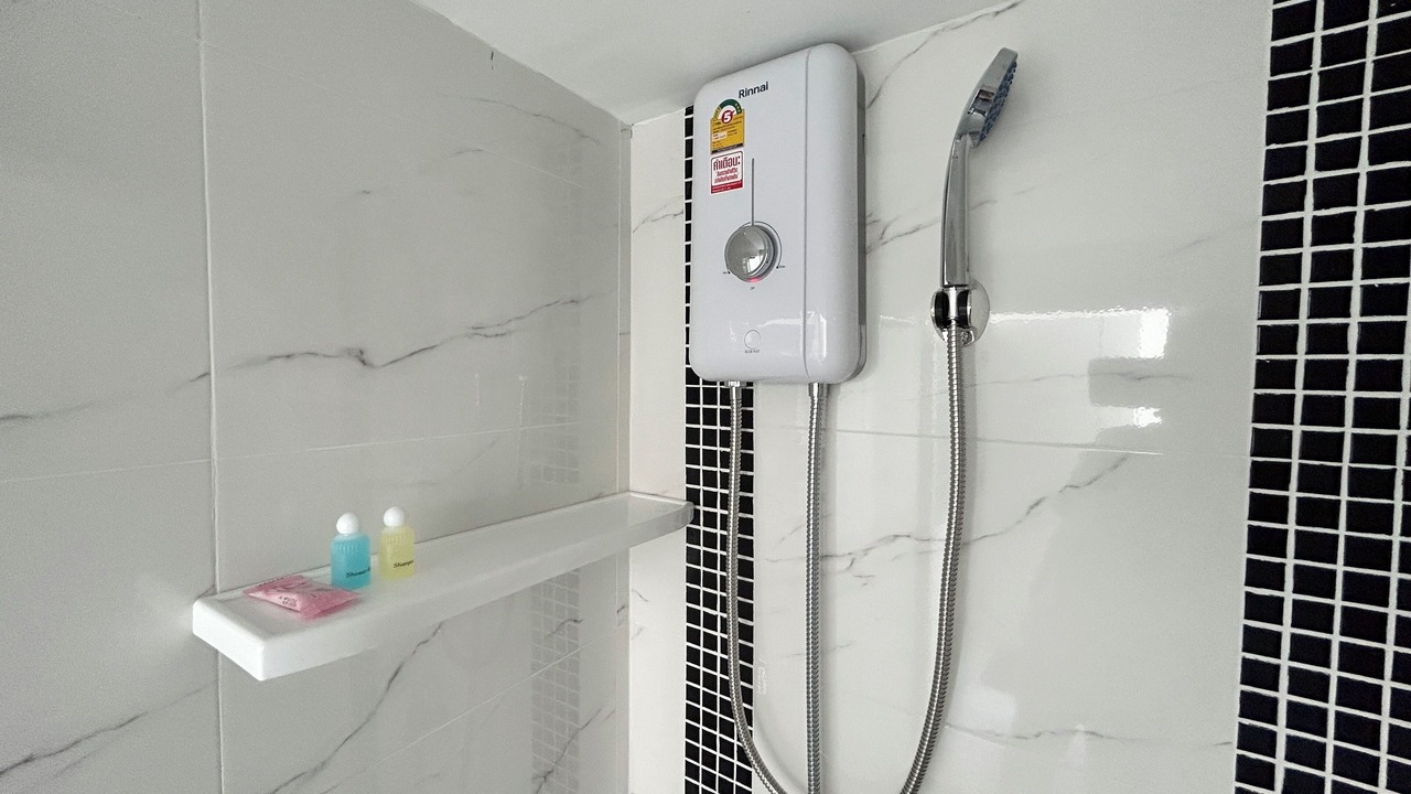 Photo of Bathroom in Mueang Samut Prakan District