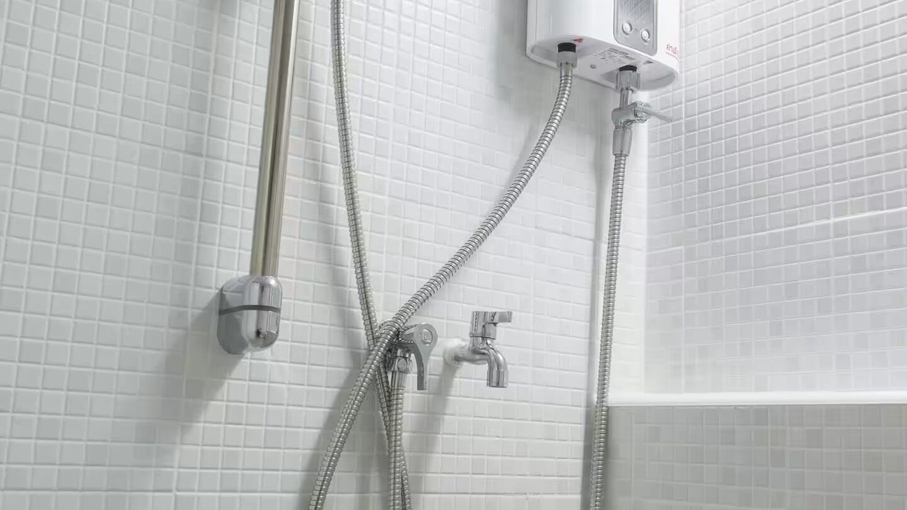 Photo of Bathroom in Mueang Samut Prakan District
