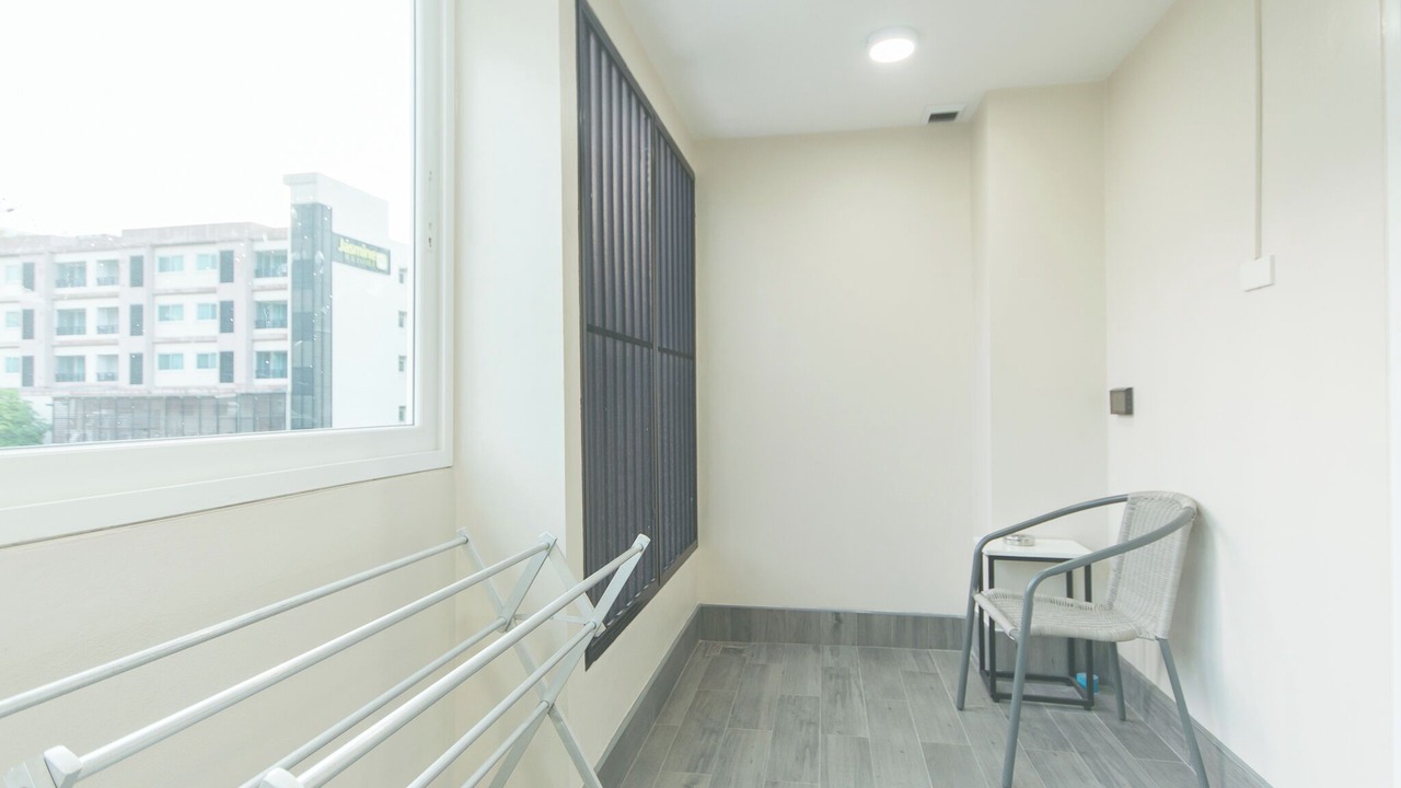 Photo of Patio Balcony in Si Racha