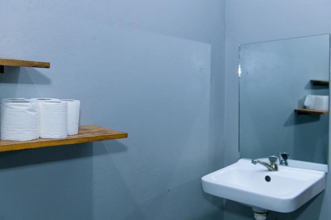 Photo of Bathroom in Sangkat Sla Kram