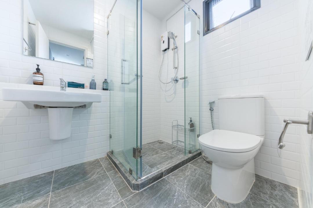 Photo of Bathroom in Racha Thewa