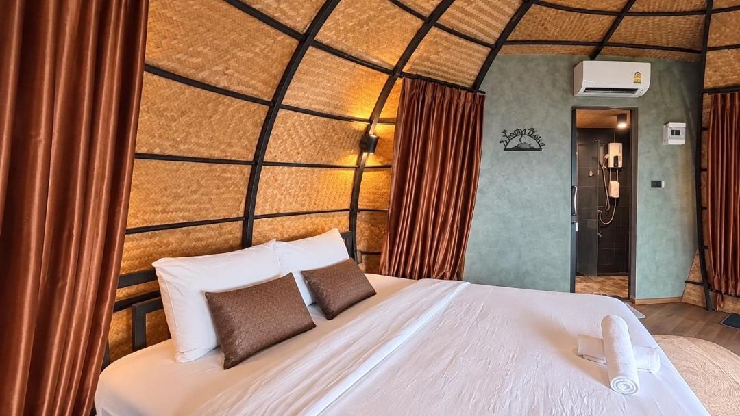 Photo of Bedroom in Mae Kon