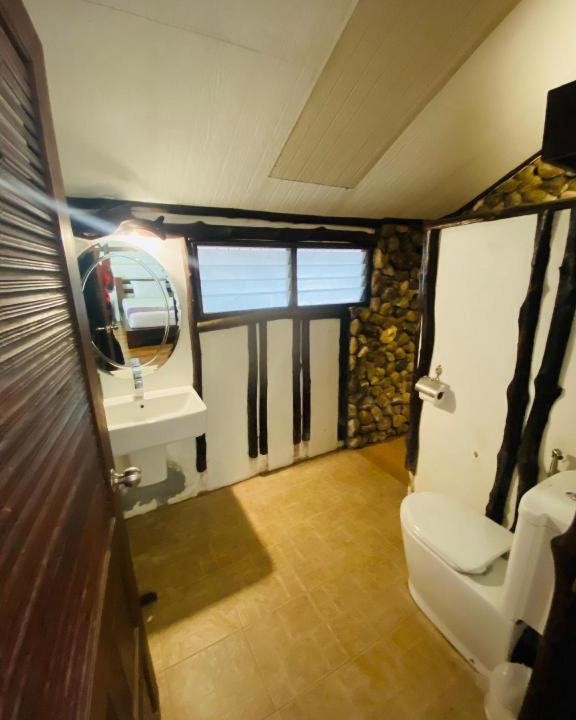 Photo of Bathroom in Khanom