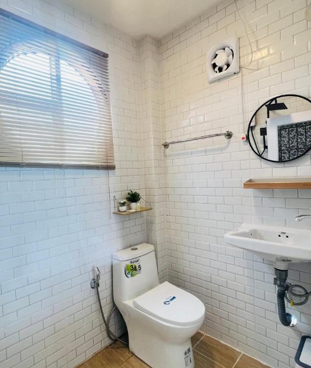 Photo of Bathroom in Ko Libong