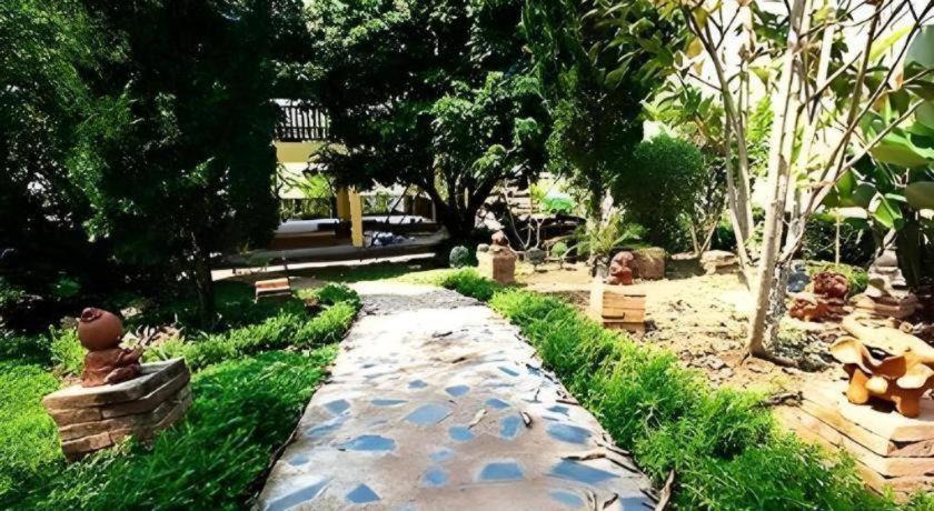 Photo of Outdoor in Mae Pong