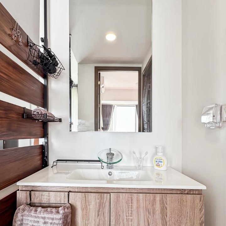 Photo of Bathroom in Mean Chey