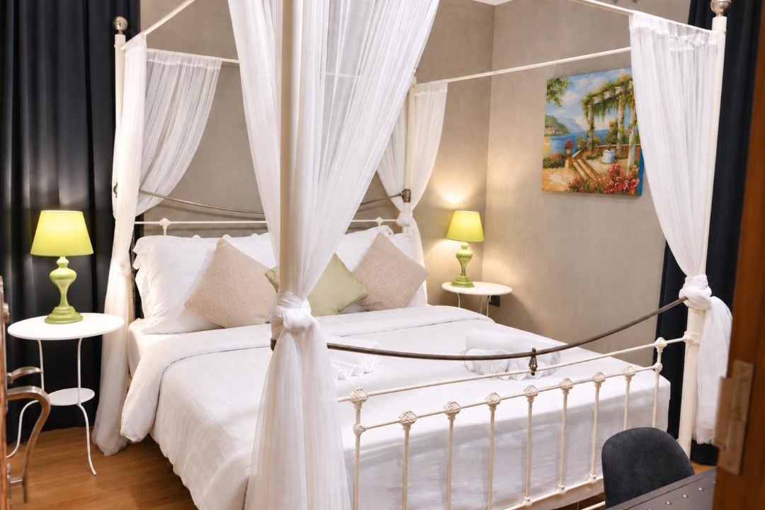 Photo of Bedroom in Amphawa