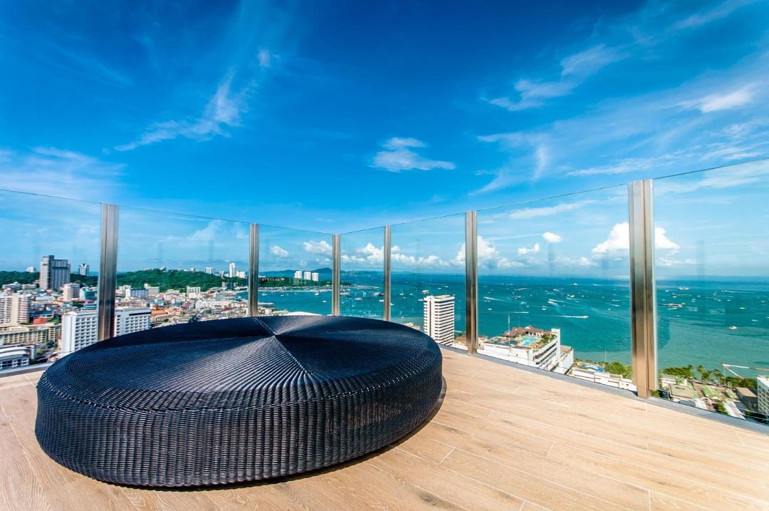 Photo of Others in Pattaya Bay
