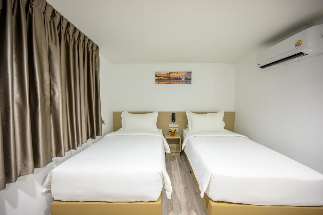 Photo of Bedroom in Thanon Phaya Thai