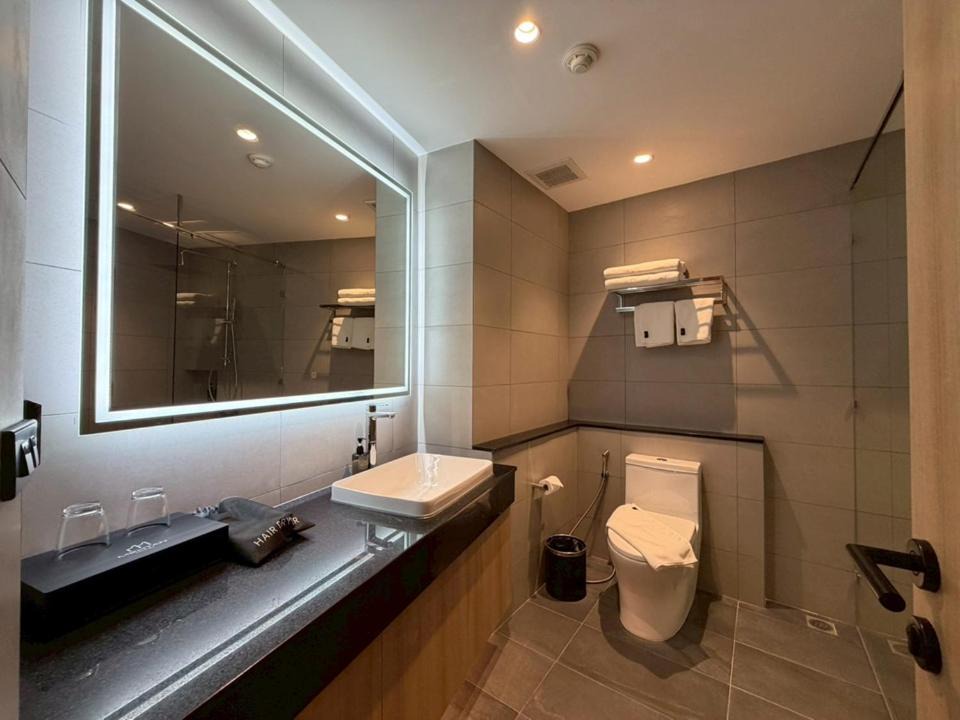 Photo of Bathroom in Mae Sot