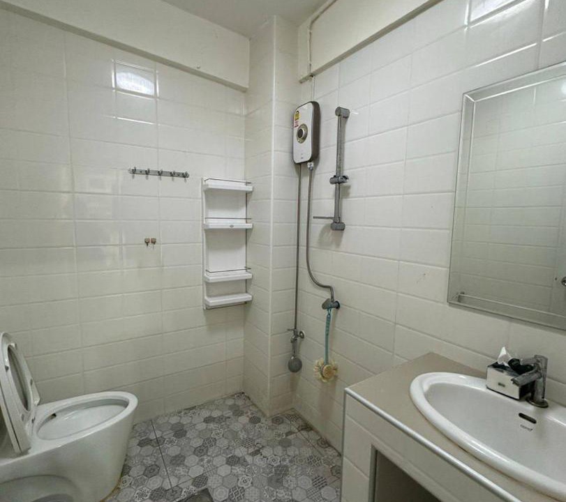 Photo of Bathroom in Samsen Nok