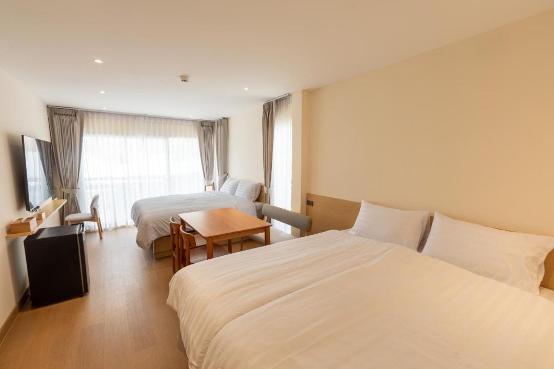 Photo of Bedroom in Samsen Nok