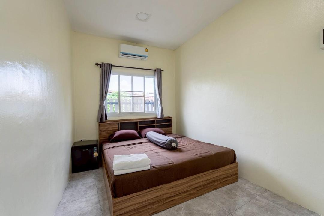 Photo of Bedroom in Pong