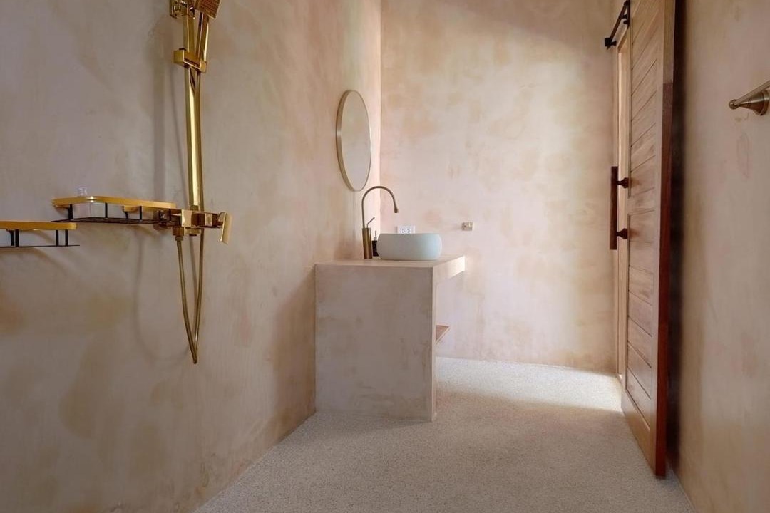 Photo of Bathroom in Maret