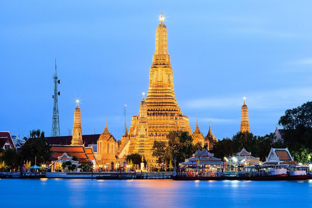 Photo of Buildings in Arun Amarin