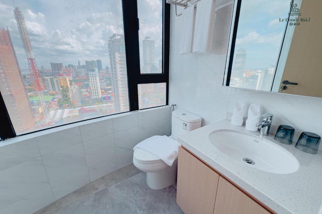 Photo of Bathroom in Chamkar Mon