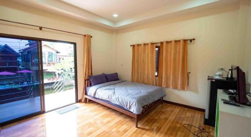 Photo of Bedroom in Nong Sarai