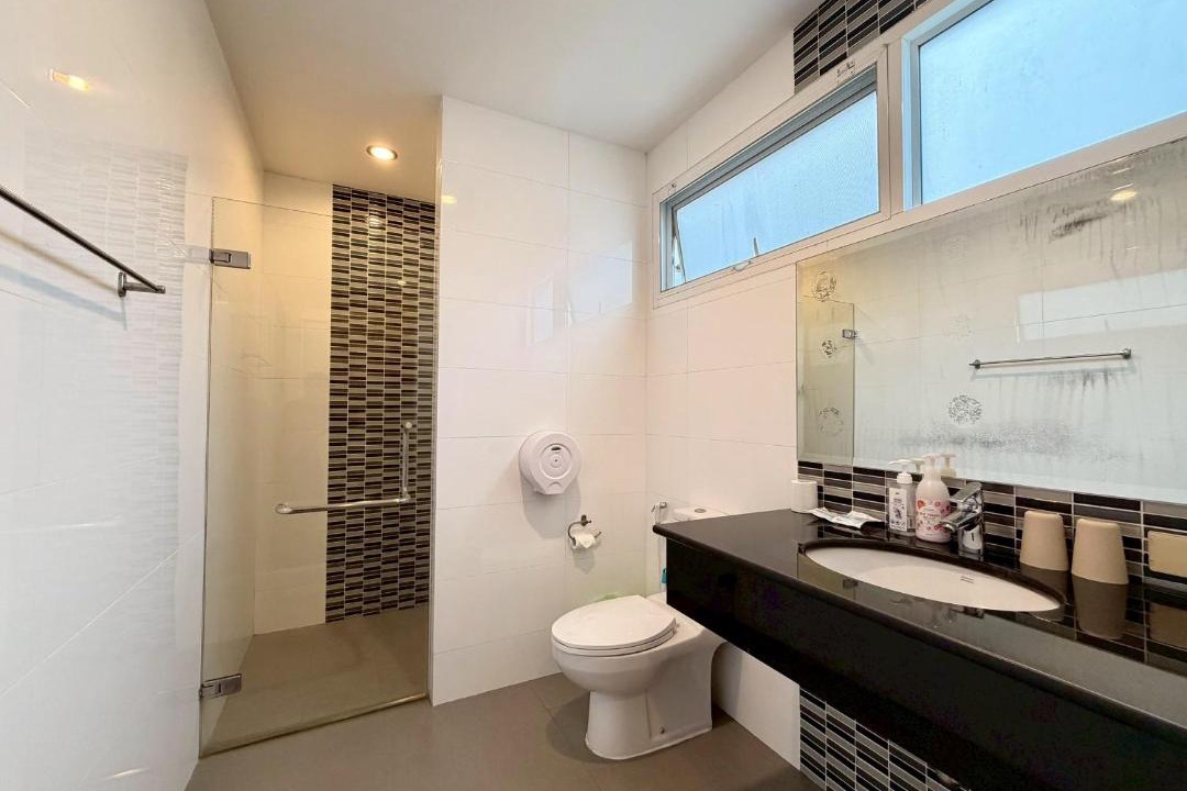 Photo of Bathroom in Phlabphla