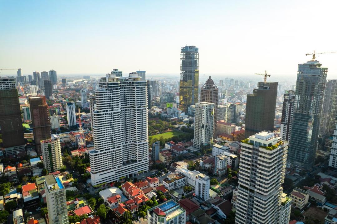 Photo of Buildings in Chamkar Mon