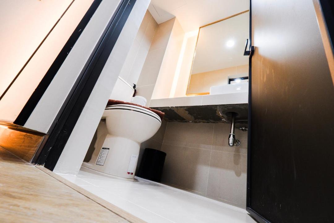 Photo of Bathroom in Don Muang