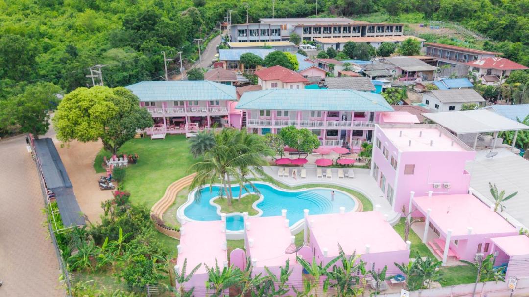 Photo of Others in Koh Lan