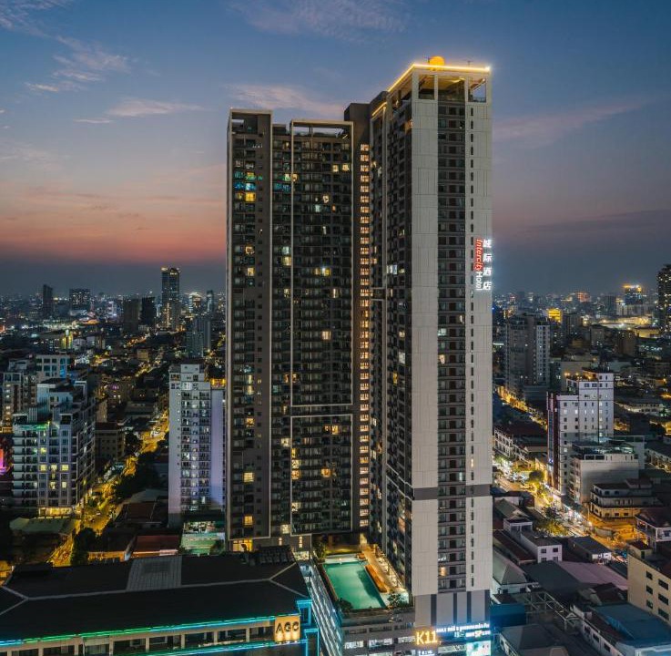 Photo of Buildings in Chamkar Mon