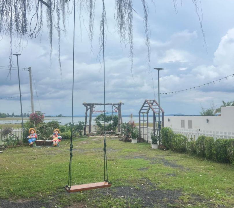 Photo of Others in Sirindhorn