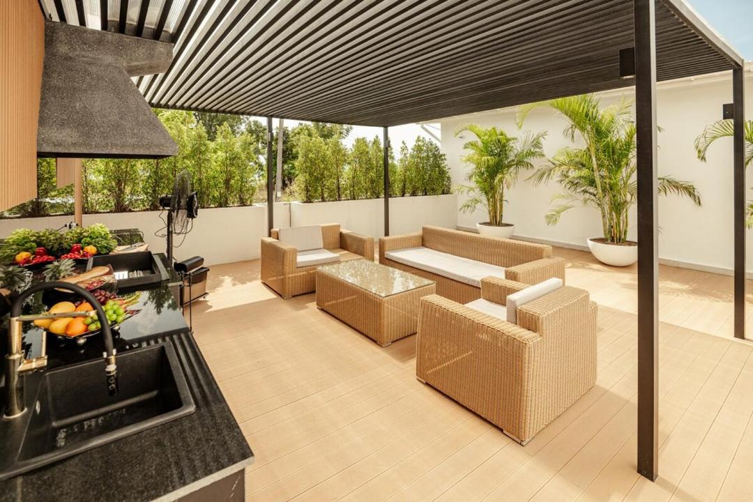 Photo of Patio Balcony in Hin Hong