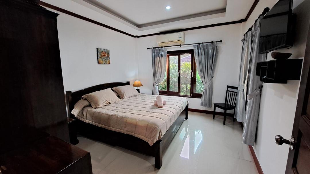 Photo of Bedroom in Mae Nam