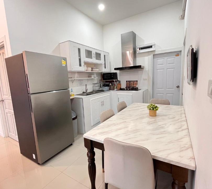 Photo of Kitchen in Pong
