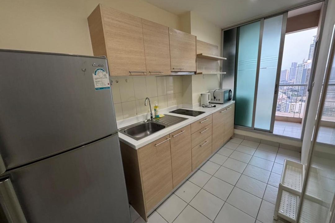 Photo of Kitchen in Phra Khanong Nuea