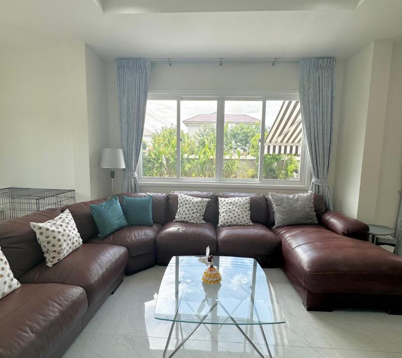 Photo of Livingroom in Bang Sare