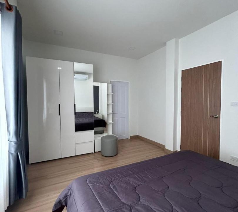 Photo of Bedroom in San Sai