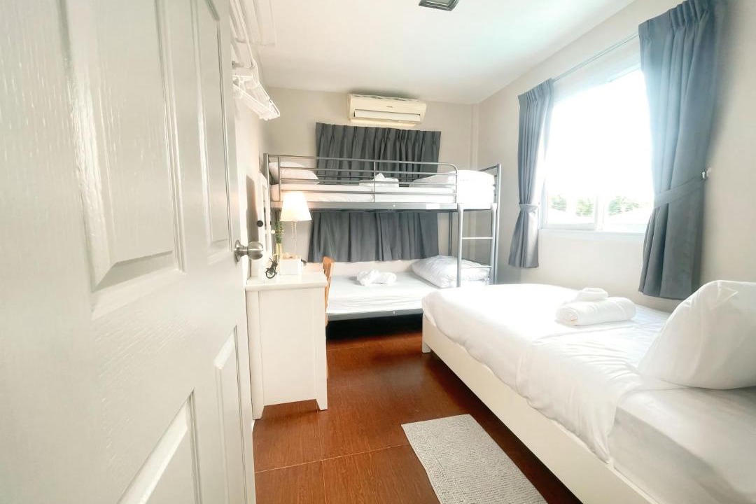 Photo of Bedroom in Warin Chamrap