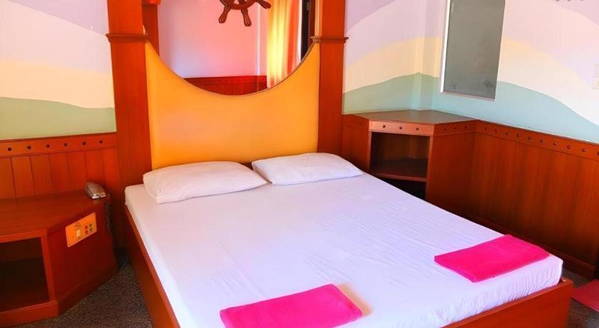 Photo of Bedroom in Tha Thaewawong