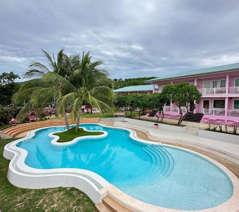 Photo of Others in Koh Lan