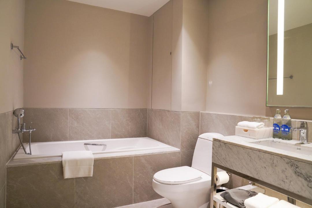 Photo of Bathroom in Khlong Toei