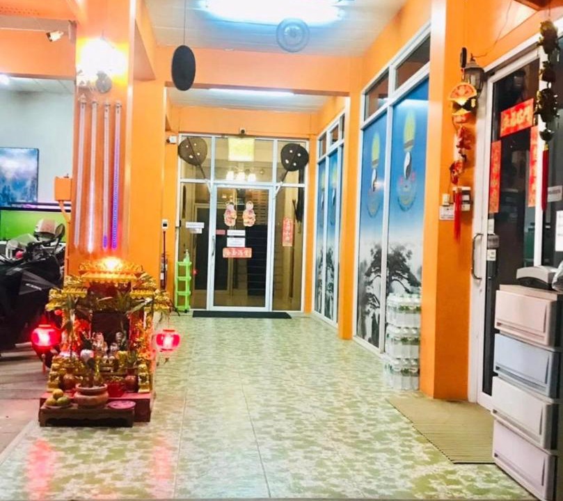 Photo of Others in Warin Chamrap
