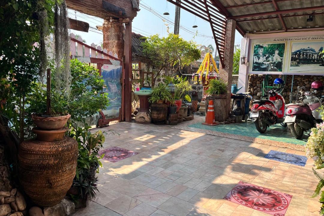 Photo of Others in Kamphaeng Phet
