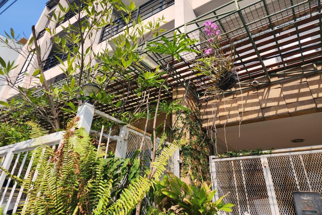 Photo of Patio Balcony in Thung Maha Mek