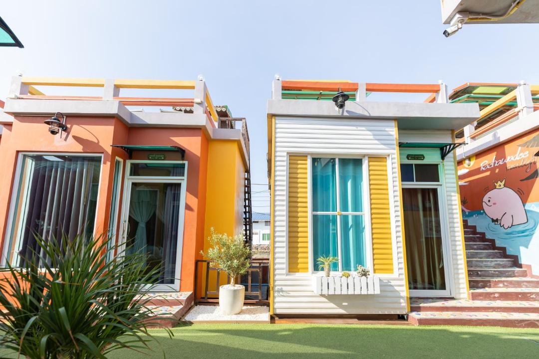 Photo of Others in Koh Lan