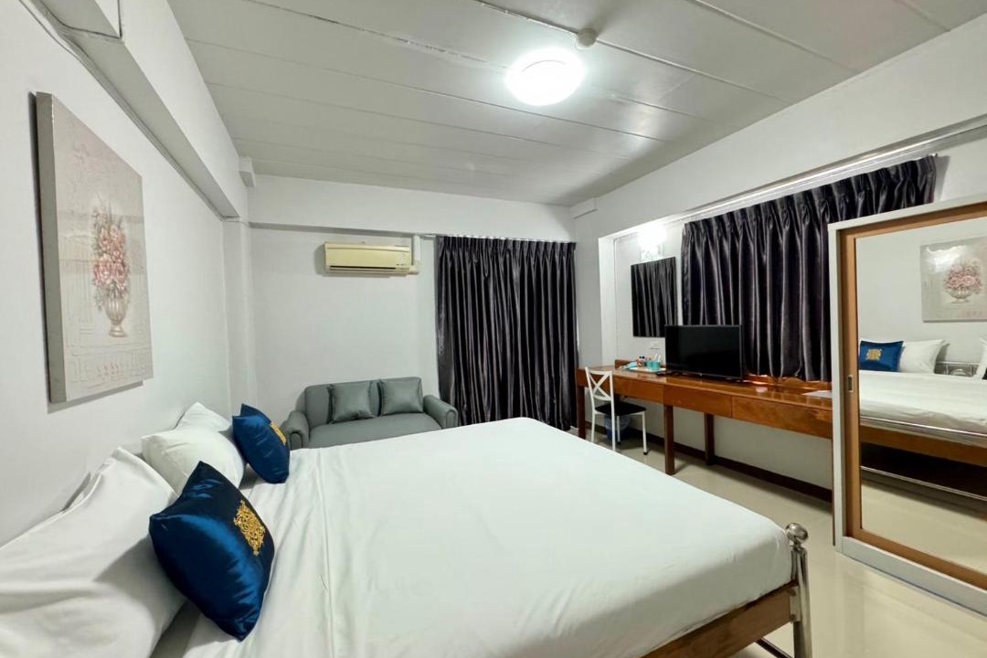 Photo of Bedroom in Din Daeng