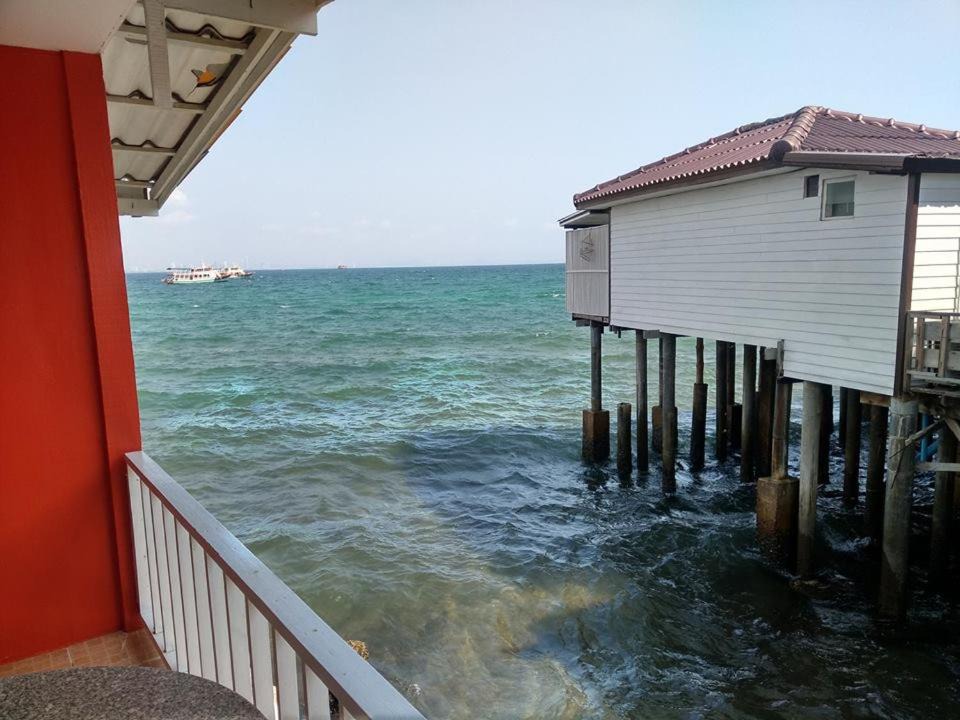 Photo of Others in Koh Lan