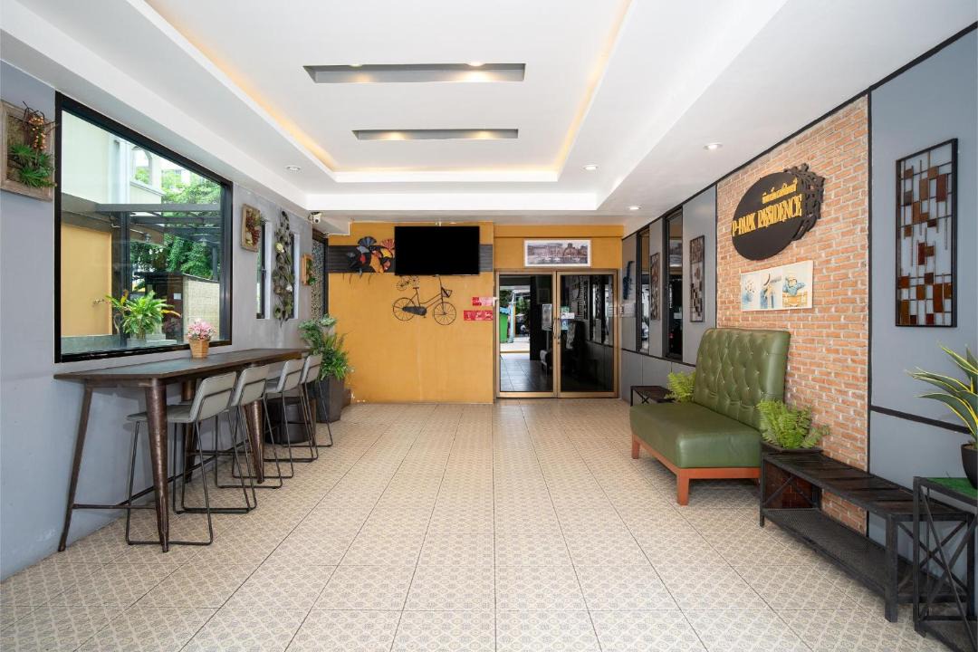 Photo of Others in Bang Phlat