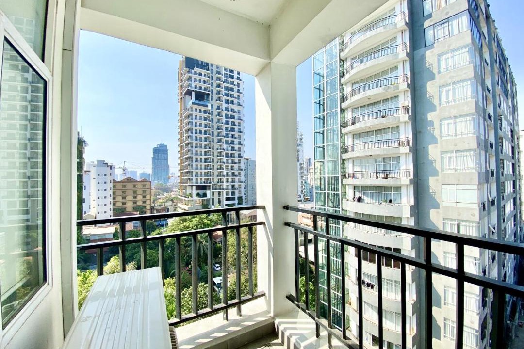 Photo of Patio Balcony in Chamkar Mon