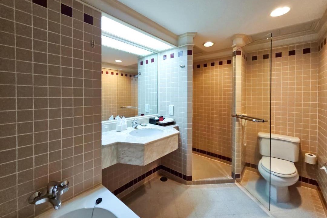 Photo of Bathroom in Makkasan
